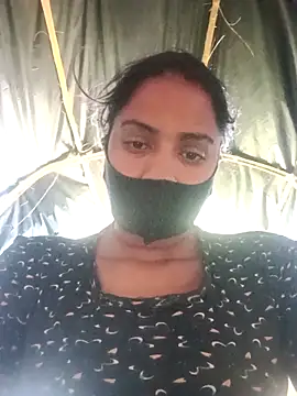Poonam8080 online show from 02/22/26, 05:19