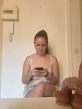 Snapshot of Vikml166 chatting on 02/23/26, 11:51 Vikml166 online show from 02/23/26, 11:51