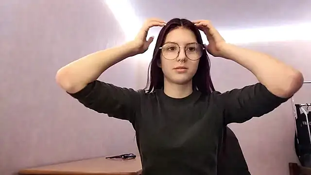 VictorinaMccorey online show from 01/12/26, 02:33