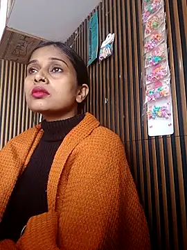 nehakapoor89 online show from 02/02/26, 07:18