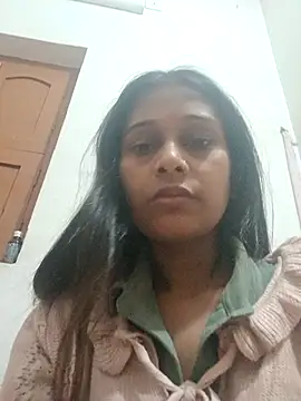 nehakapoor89 online show from 02/16/26, 04:03