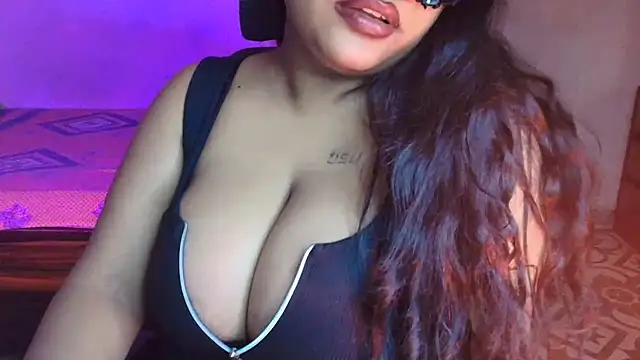 HEZALNUT online show from 06/04/26, 03:51