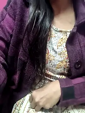 Snapshot of Ecyol chatting on 01/06/26, 02:21 Ecyol online show from 01/06/26, 02:21