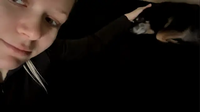 ZaidaSchwarten online show from 04/07/26, 05:30