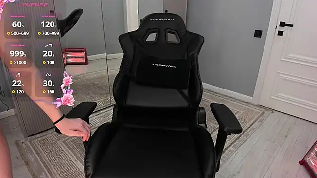 lovelymikky online show from 02/28/26, 03:18