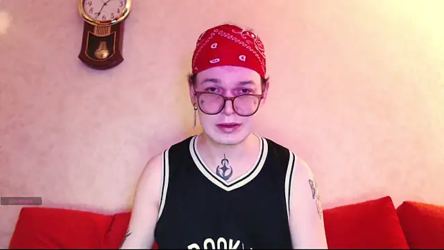 Snapshot of Steve_q chatting on 06/17/26, 10:32 Steve q online show from 06/17/26, 10:32