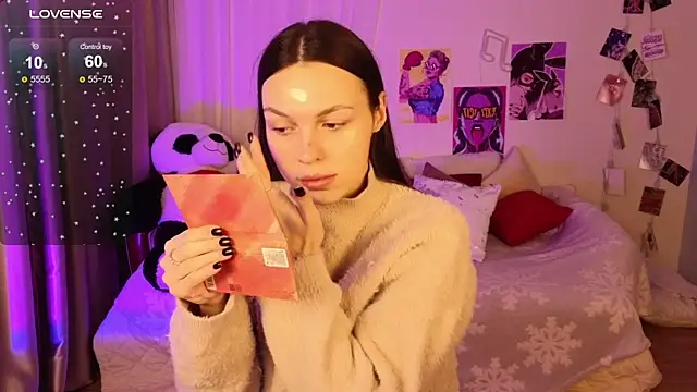 Snapshot of MaxinCarroll chatting on 01/12/26, 05:23 MaxinCarroll online show from 01/12/26, 05:23