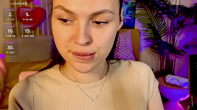 Snapshot of MaxinCarroll chatting on 05/11/26, 04:04 MaxinCarroll online show from 05/11/26, 04:04