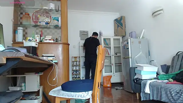 Snapshot of jjjjay123 chatting on 12/15/25, 05:23 jjjjay123 online show from 12/15/25, 05:23