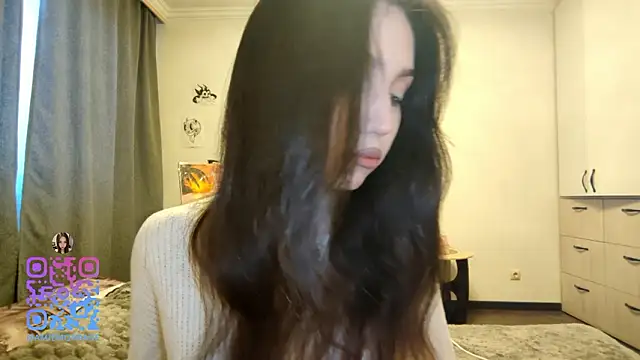 Qwami Amie online show from 02/13/26, 04:52