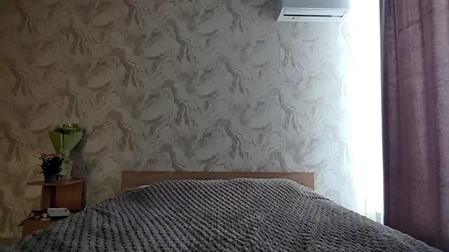 Qwami Amie online show from 03/10/26, 06:18