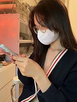 mimichannn99 online show from 04/09/26, 07:41