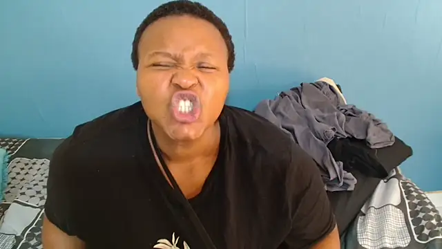 ChoklitBerryXX online show from 02/07/26, 11:36