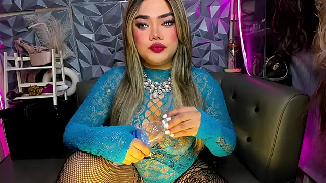 AlwaysHornyMia online show from 03/30/26, 10:55