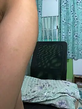 Snapshot of analuizaxxny chatting on 01/31/26, 07:23 analuizaxxny online show from 01/31/26, 07:23