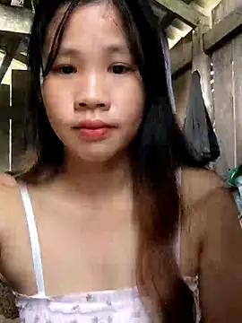 Snapshot of mit0-77 chatting on 12/14/25, 12:49 mit0-77 online show from 12/14/25, 12:49