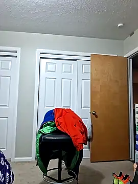 Snapshot of Rizzle9800 chatting on 02/12/26, 07:47 Rizzle9800 online show from 02/12/26, 07:47