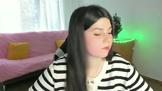 KisaModel online show from 02/01/26, 08:13