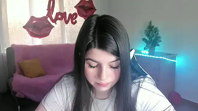 KisaModel online show from 03/07/26, 01:24