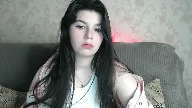 KisaModel online show from 04/06/26, 01:03