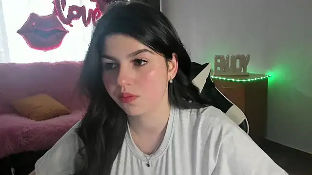 KisaModel online show from 05/12/26, 01:03