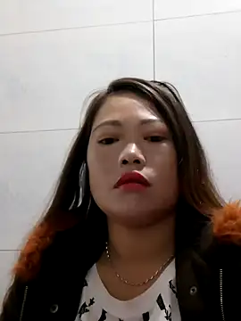 yana-zz online show from 12/14/25, 02:11