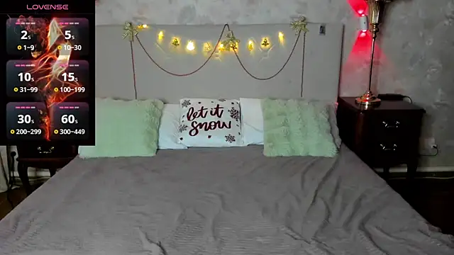 Snapshot of MeliAmeli chatting on 12/18/25, 09:15 MeliAmeli online show from 12/18/25, 09:15