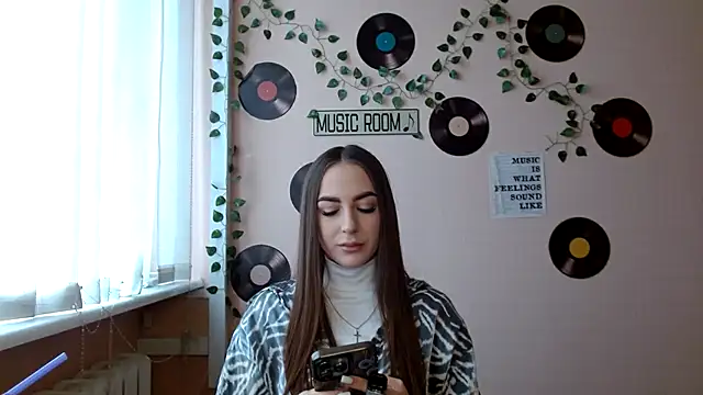 Snapshot of Lina_Dream chatting on 12/16/25, 12:43 Lina Dream online show from 12/16/25, 12:43