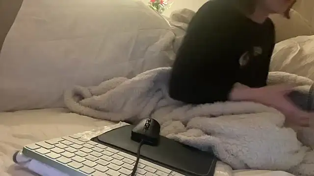 ijustturned18today online show from 01/16/26, 07:12