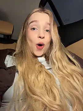 -teenytiny- online show from 01/11/26, 07:08