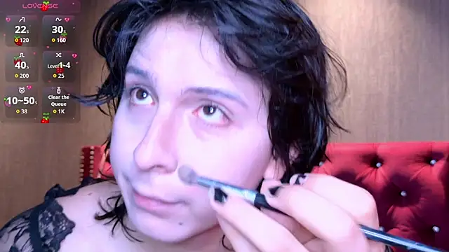 Shelly bat online show from 04/11/26, 10:36