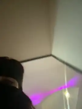 Snapshot of Naryaaa chatting on 12/15/25, 11:09 Naryaaa online show from 12/15/25, 11:09