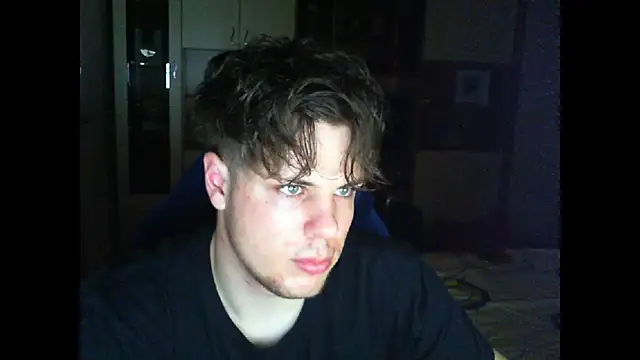 GymGuy0505 online show from 04/13/26, 10:26