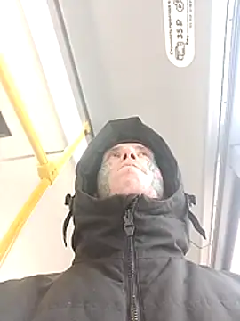 Snapshot of VERLIEBER11 chatting on 12/14/25, 08:52 VERLIEBER11 online show from 12/14/25, 08:52