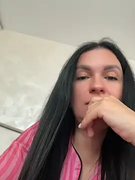 MeganBlueq online show from 04/15/26, 12:23