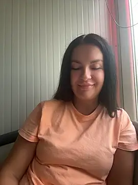 Snapshot of MeganBlueq chatting on 07/13/26, 12:08 MeganBlueq online show from 07/13/26, 12:08