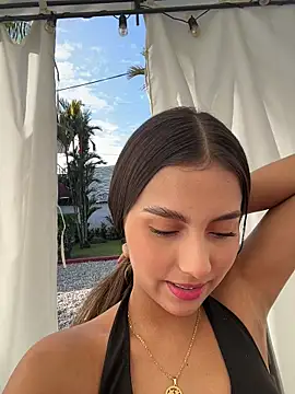 Snapshot of Valeria-escobar chatting on 01/09/26, 01:47 Valeria-escobar online show from 01/09/26, 01:47