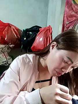 little-effy online show from 03/08/26, 02:04