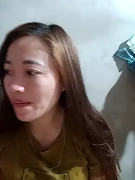 little-effy online show from 03/28/26, 10:48