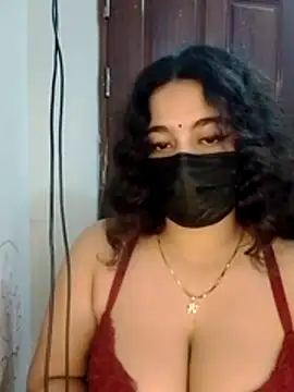 Snapshot of nosrat014 chatting on 04/18/26, 02:43 nosrat014 online show from 04/18/26, 02:43