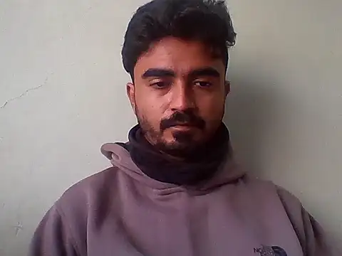 Snapshot of no_one_knows_ chatting on 12/16/25, 05:45 no one knows online show from 12/16/25, 05:45