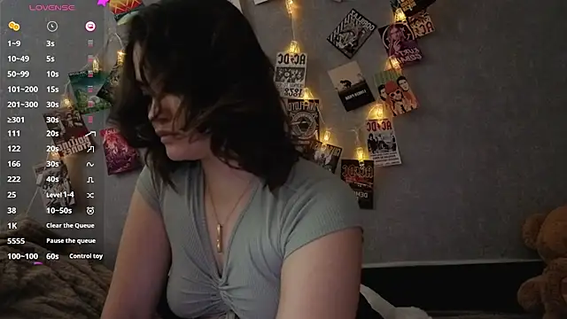 YummyTira online show from 02/25/26, 06:12