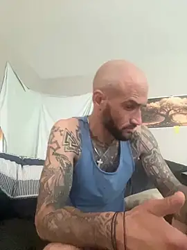 kingNQueen1211 online show from 07/04/26, 08:15