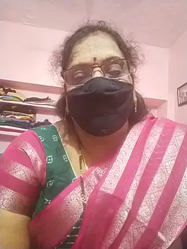 Snapshot of sarala_telugu chatting on 06/25/26, 05:50 sarala telugu online show from 06/25/26, 05:50