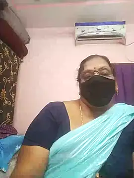 Snapshot of sarala_telugu chatting on 07/01/26, 05:56 sarala telugu online show from 07/01/26, 05:56
