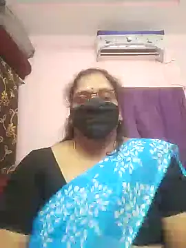 Snapshot of sarala_telugu chatting on 07/15/26, 04:34 sarala telugu online show from 07/15/26, 04:34