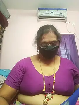 Snapshot of sarala_telugu chatting on 07/20/26, 10:39 sarala telugu online show from 07/20/26, 10:39