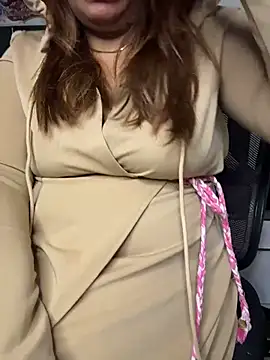 butterflyslay online show from 02/24/26, 05:49