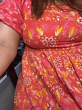 butterflyslay online show from 02/24/26, 05:55