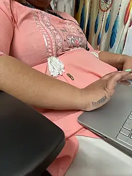 butterflyslay online show from 03/13/26, 04:41